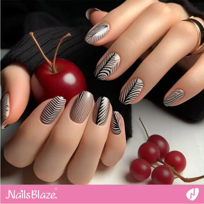 Black Zebra Stripes on Nude Nails | Animal Print Nails - NB2488